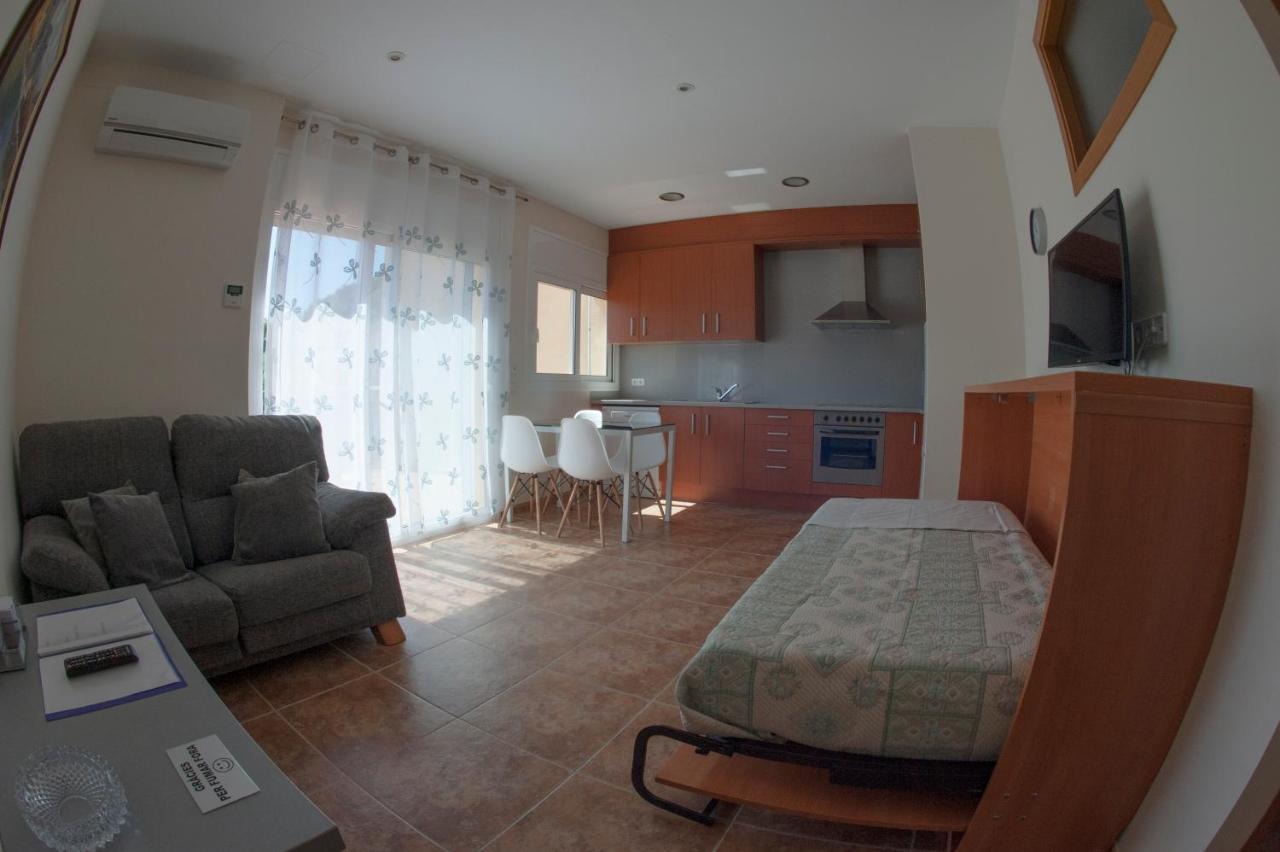 Apartament Can Jaumato Sant Quirze De Besora Esterno foto